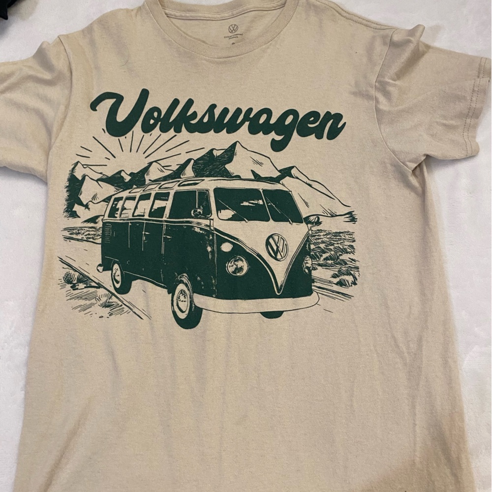 Car shirt